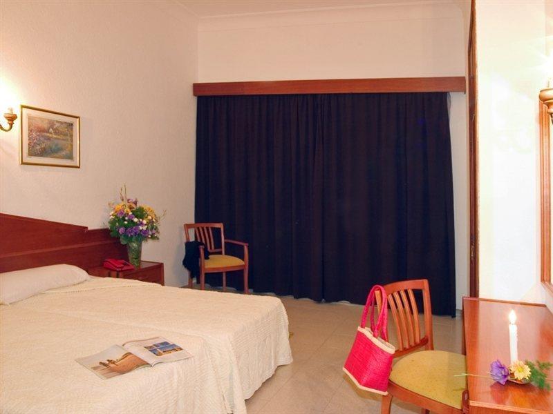 Real Club Apartment *